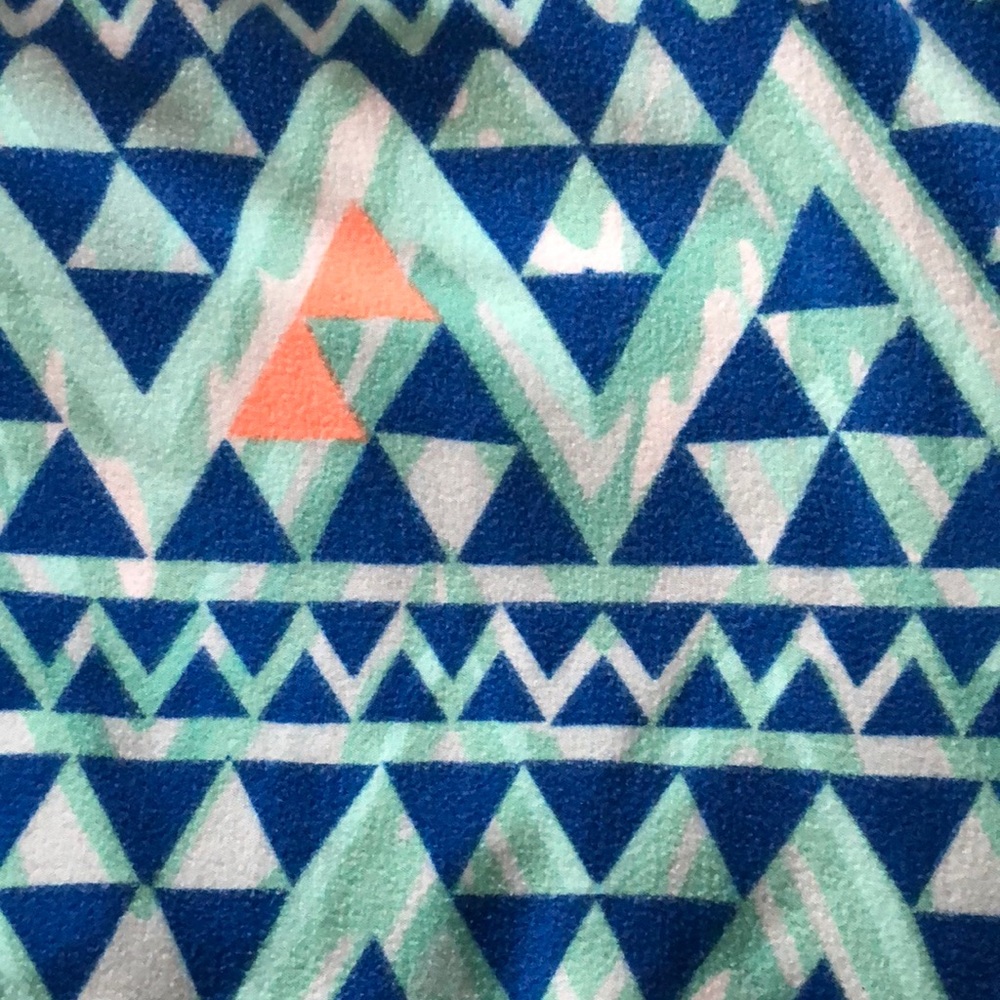 Tall and curvy LulaRoe leggings